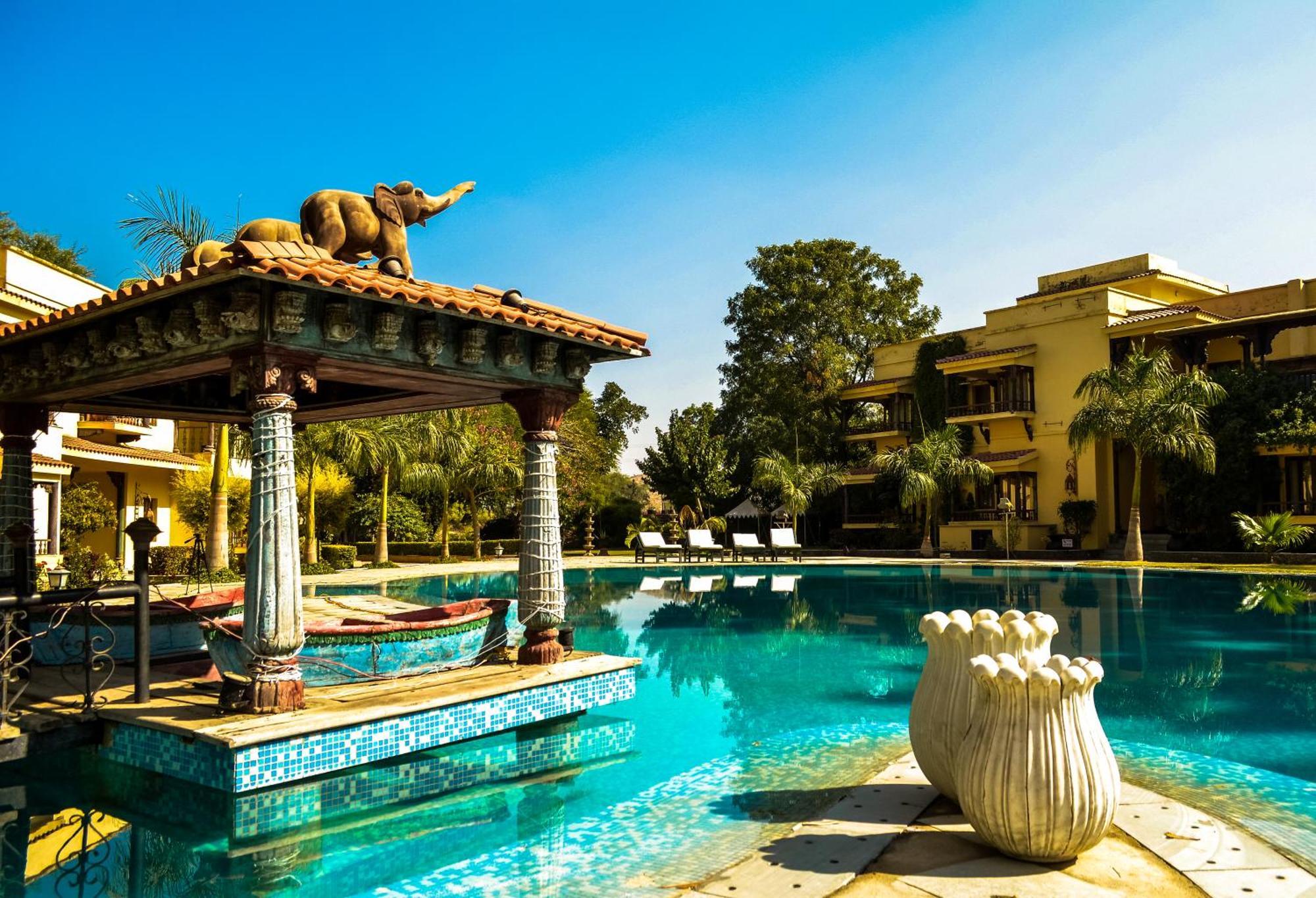 The Royal Retreat Resort & Spa Udaipur Ngoại thất bức ảnh