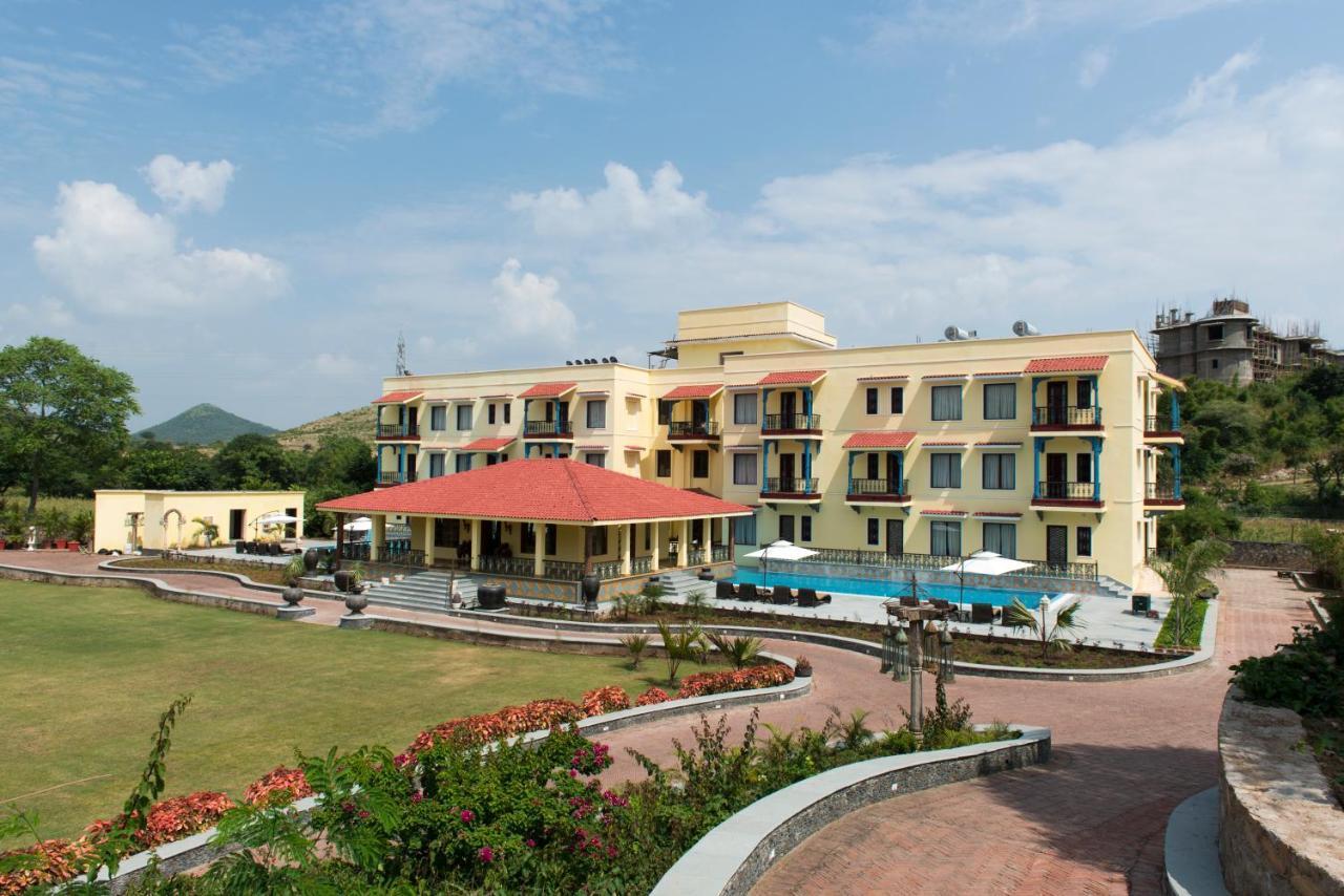 The Royal Retreat Resort & Spa Udaipur Ngoại thất bức ảnh