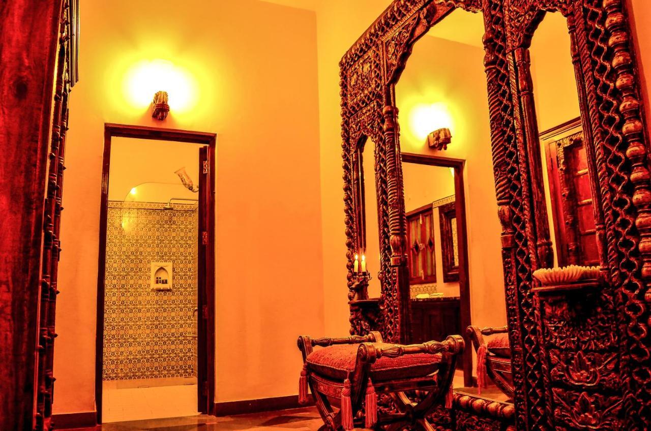 The Royal Retreat Resort & Spa Udaipur Ngoại thất bức ảnh